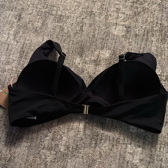 Boden NWT bikini - size 16-18 Black top and patterned bottom Swimwear - Picture 8 of 9